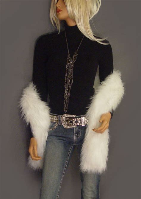 fake fur boa